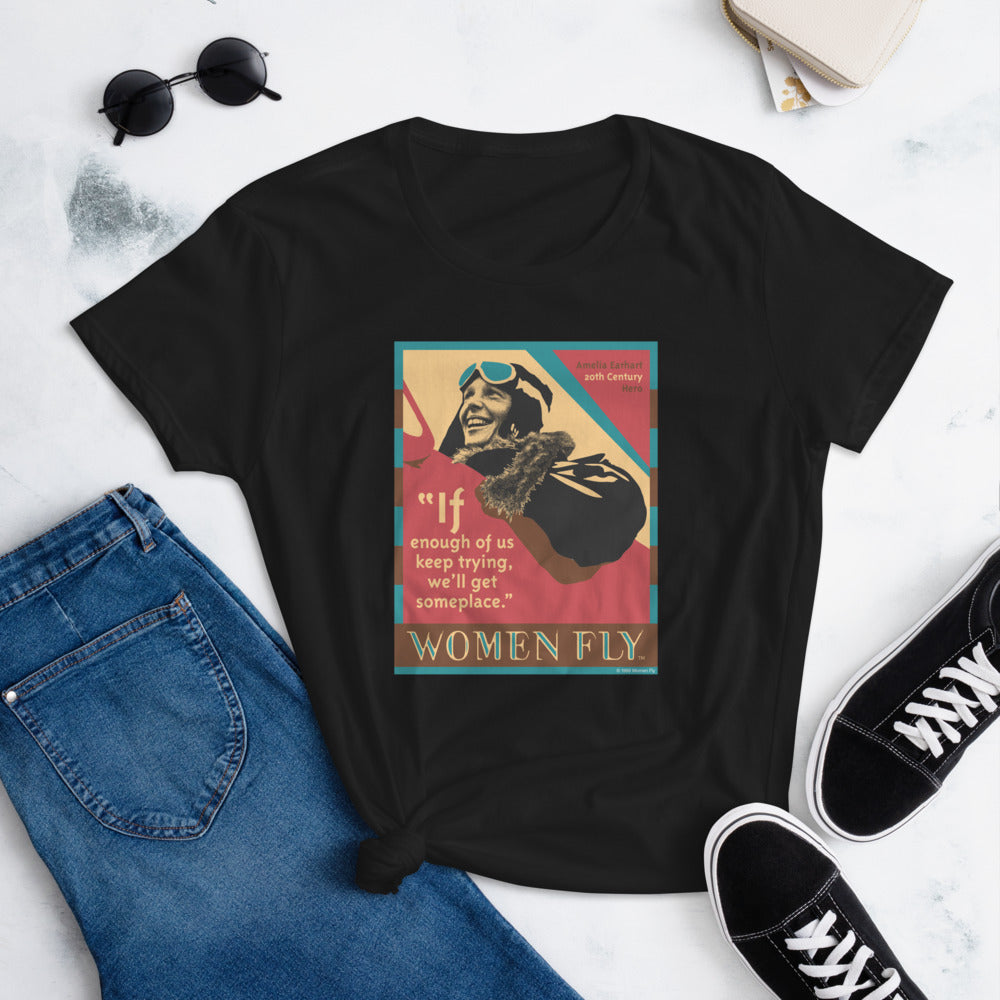 Amelia Earhart 20th Century Hero – Women's short sleeve t-shirt
